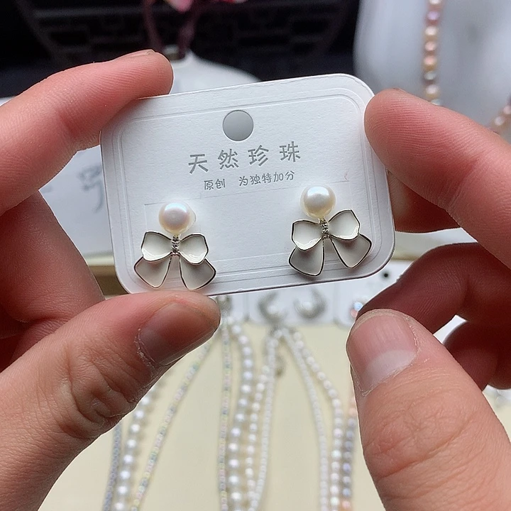 银S925镶嵌耳饰淡水珍珠