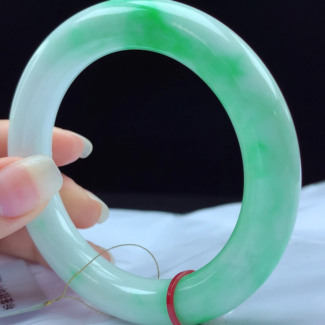 未镶嵌手镯翡翠佛**人113951，