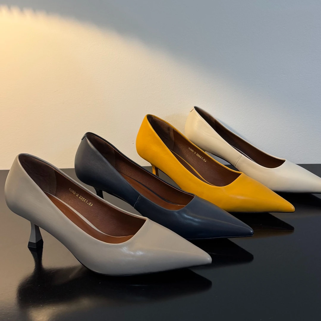 【5公分】DXCW25163气质法式尖头浅口跟鞋