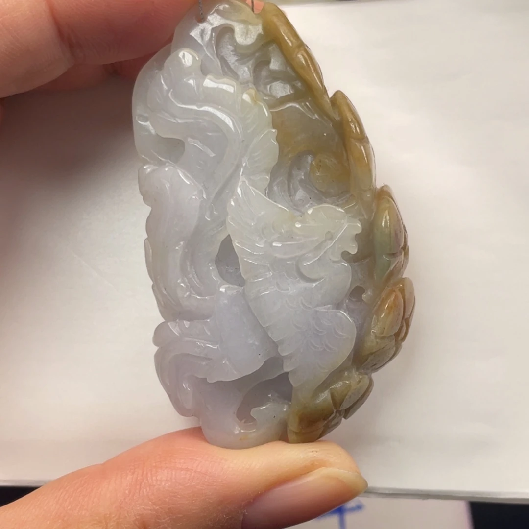 翡翠未镶嵌颈饰翡翠凤凰