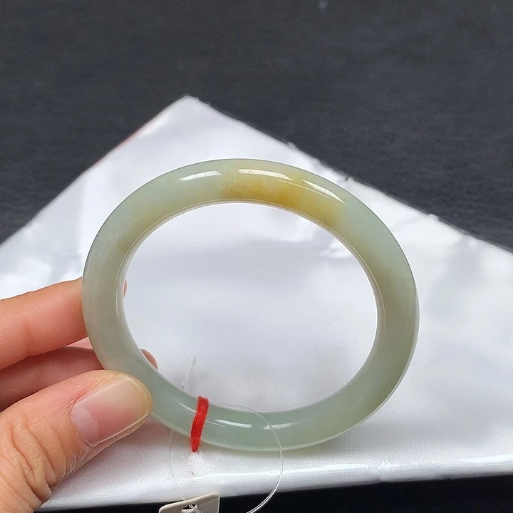 未镶嵌手镯（圆镯）翡翠52圈