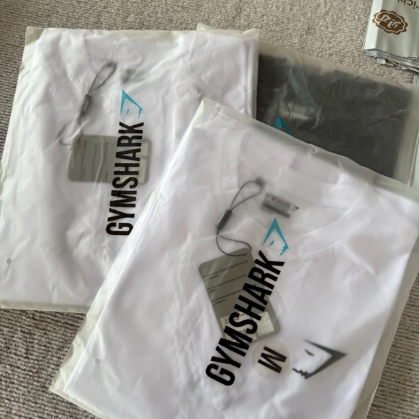 英单GYMSHAR* 肌肉鲨*圆领速干运动休闲短袖T恤