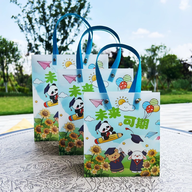 幼儿园小学开学成长礼礼品袋儿童毕业伴手礼零食手提袋礼物包装袋