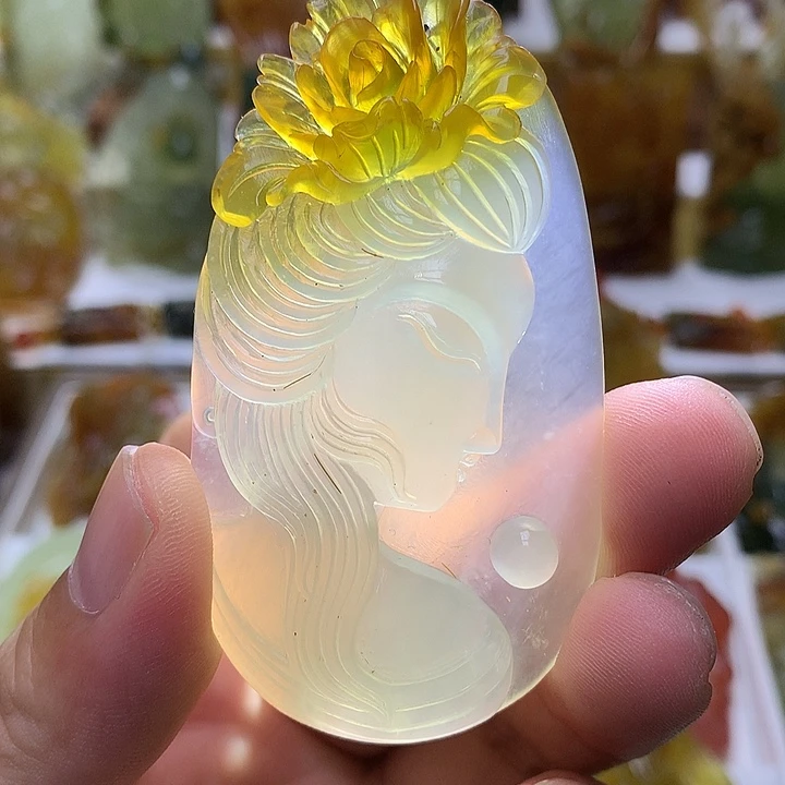 蛇纹石玉未镶嵌珠宝半成品