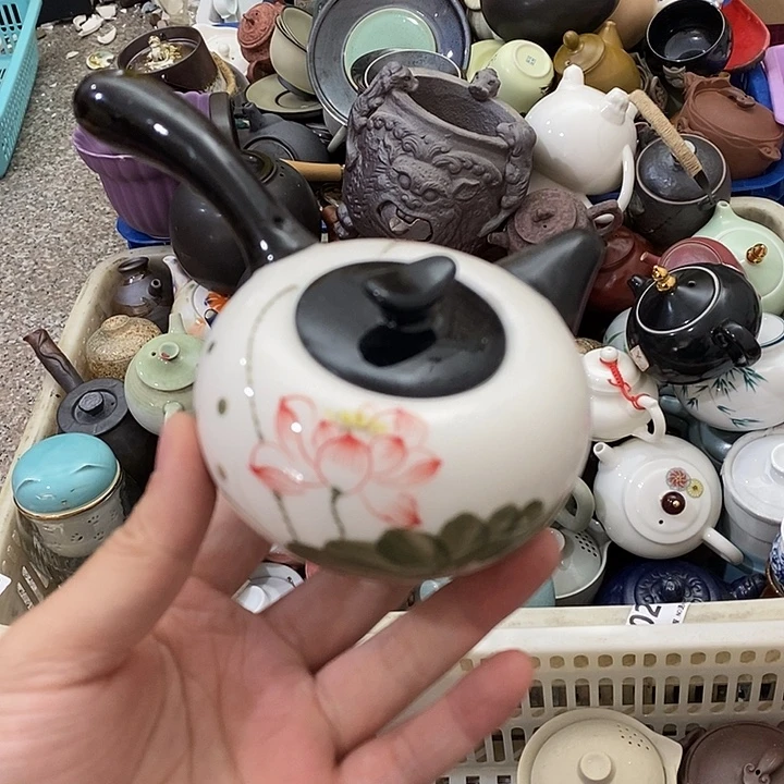 陶瓷艺术品及陶瓷制品