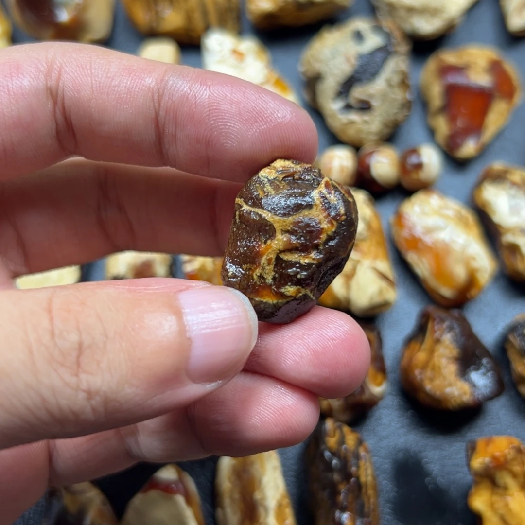 文***叔定制琥珀未镶嵌琥珀蜜蜡原石定制