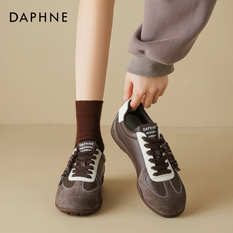 达芙妮棕色德训鞋女2025新款秋季时尚厚底小白鞋复古休闲运动鞋子