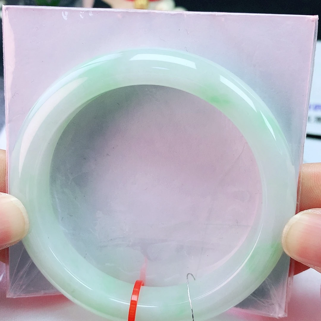 翡翠手镯未镶嵌57+圈
