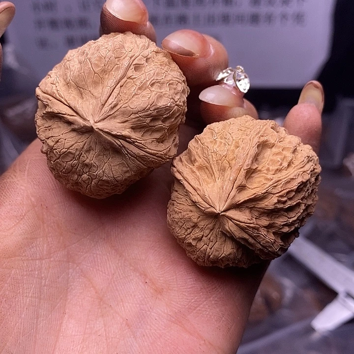 核桃云南野生铁核桃196号40mm