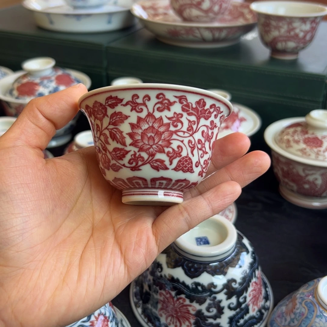 H全红缠枝莲铃铛杯