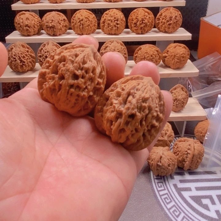 吊坠文玩核桃虎头