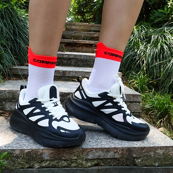 COMPRESSPORT跑步马拉松压缩男女通用越野透气训练运动长腿袜