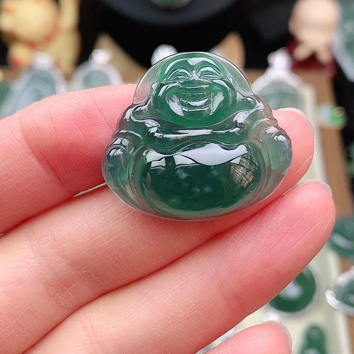 颈饰未镶嵌翡翠吊坠