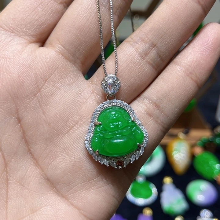 翡翠颈饰未镶嵌吊坠