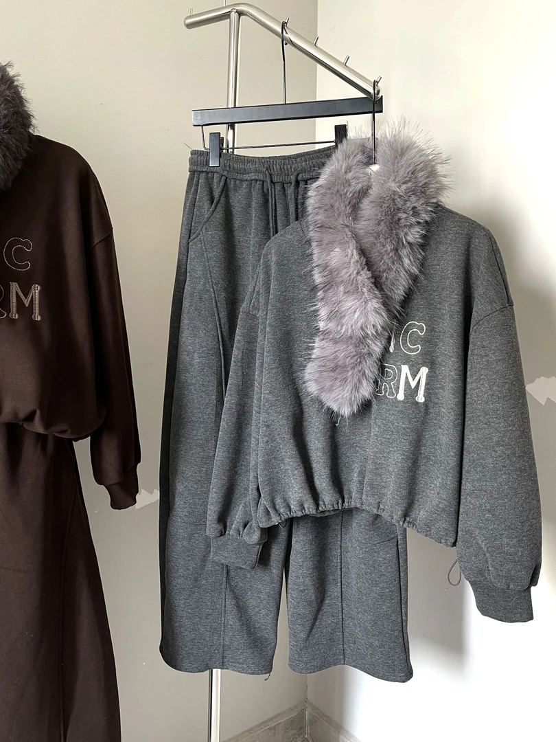 DAXIECHA ｜冬季新款三件套围脖卫衣加绒保暖休闲慵懒感套装女#634