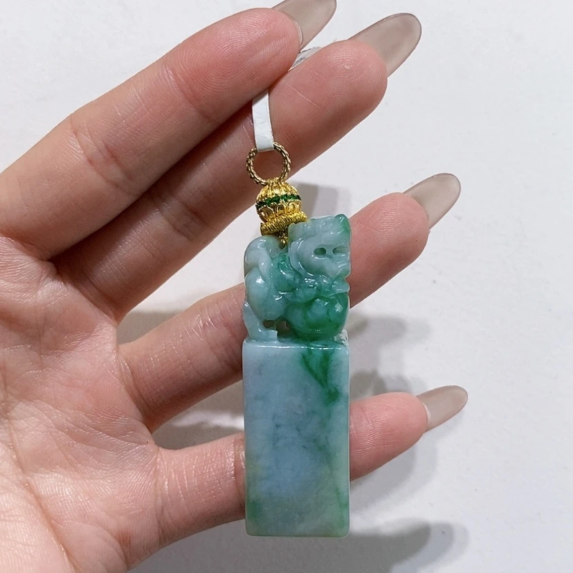 【闪购商品】颈饰未镶嵌翡翠