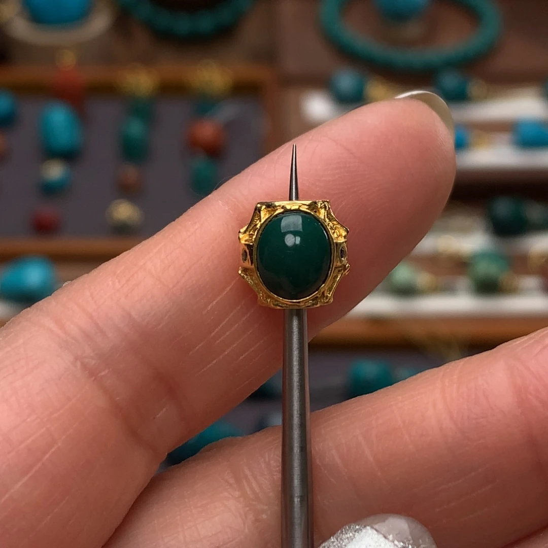 绿松石18K金镶嵌配饰