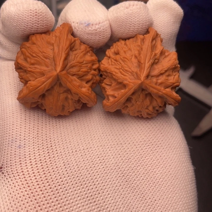 文玩核桃吊坠盘山