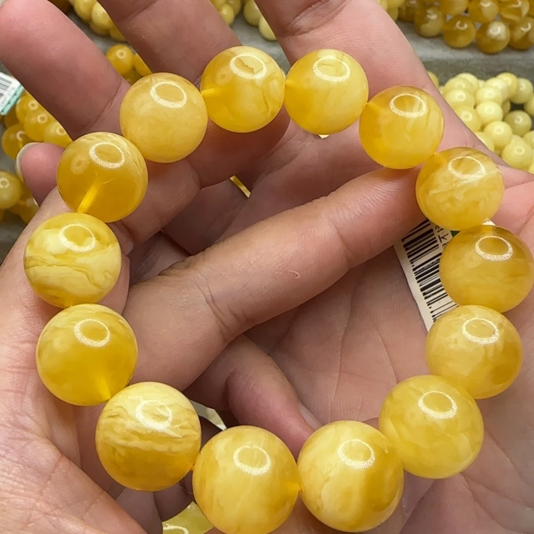 琥珀未镶嵌珠宝奇石15