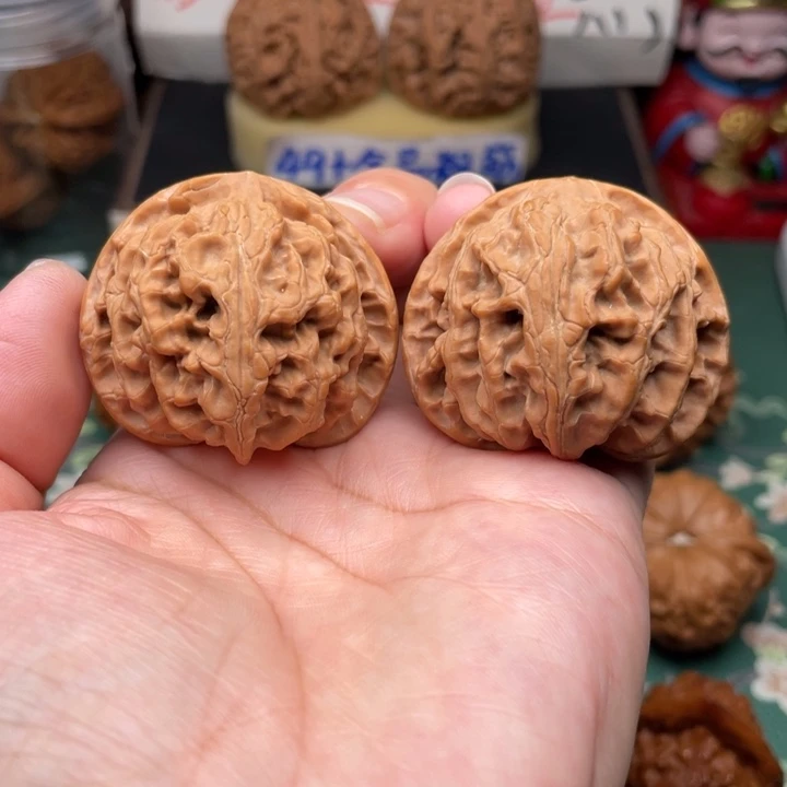 【闪购商品】把件文玩核桃42苹果园有修