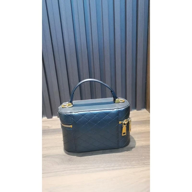 时尚新款打造真皮女士包新款时尚饭盒小包18CM 0384 黑色