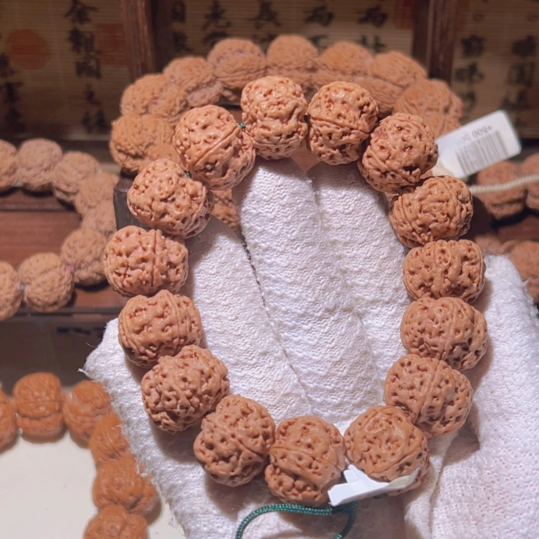 小***郑金刚菩提手串20肉