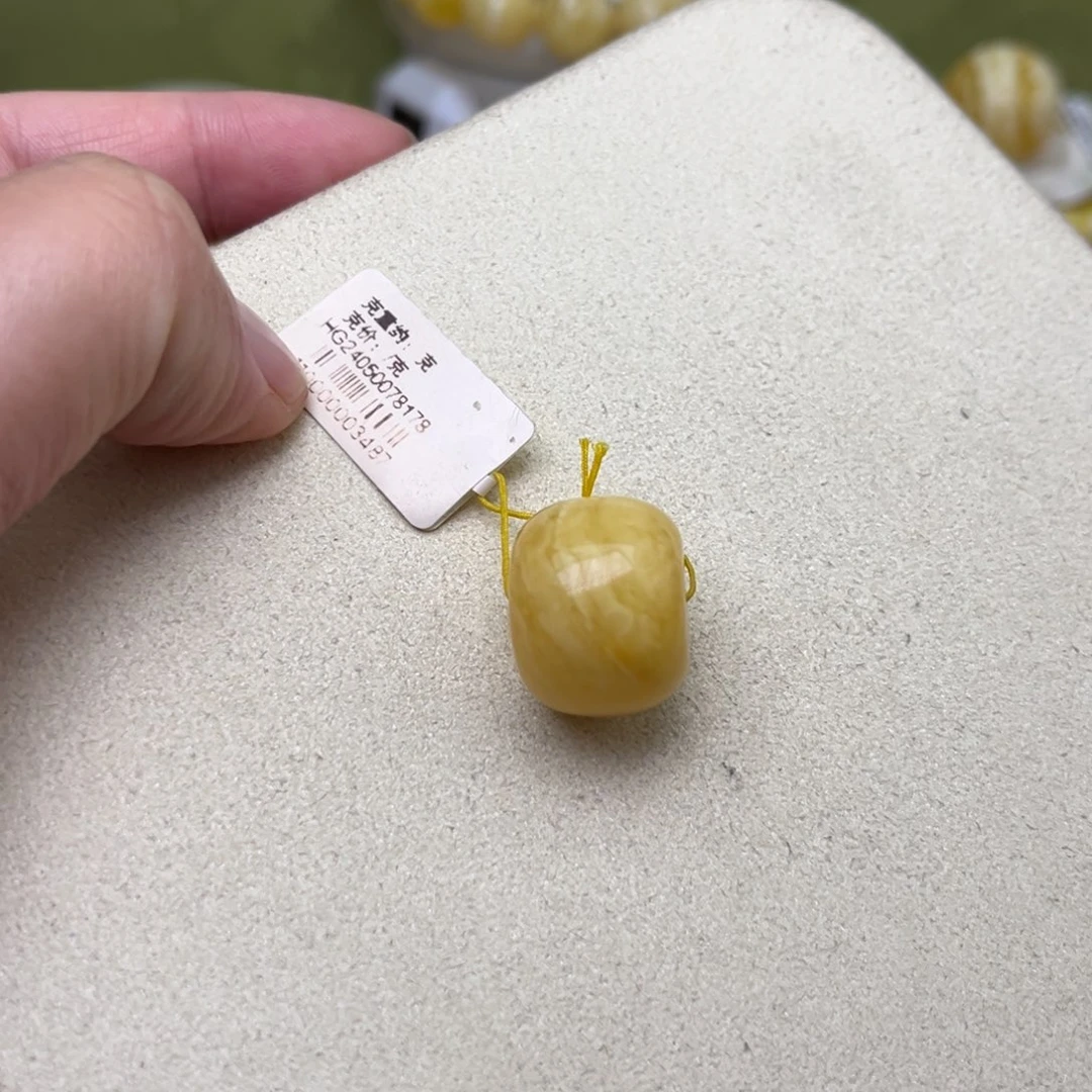 裸石蜜蜡未镶嵌19*15墩子虎皮纹
