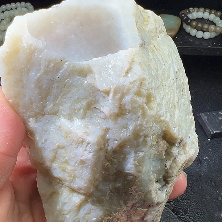 和田玉（糖玉）未镶嵌车挂