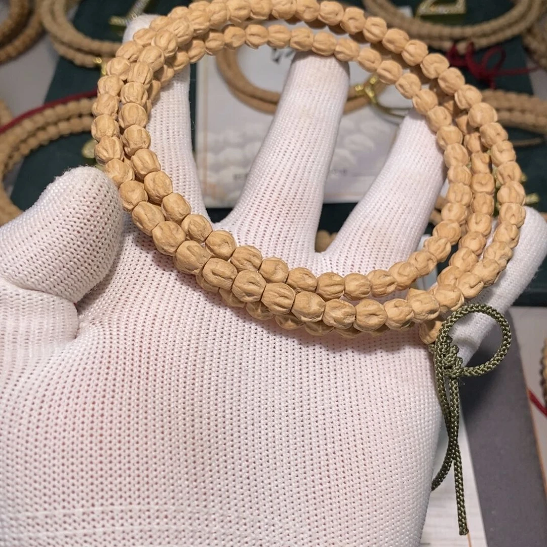 柏香籽/百香籽吊坠我****渔