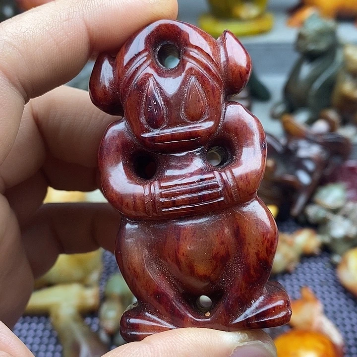 未镶嵌蛇纹石玉颈饰