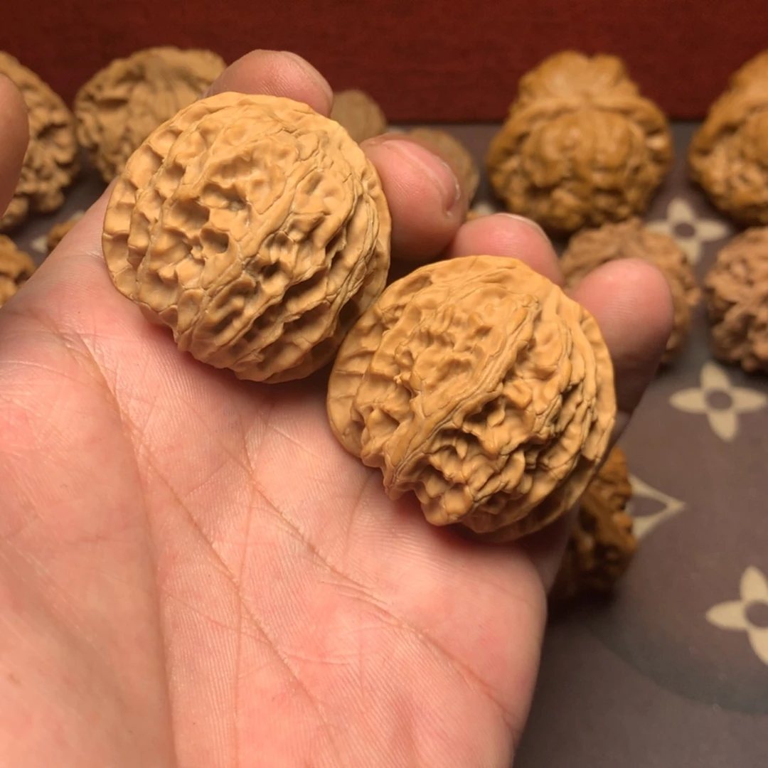 【闪购商品】把件文玩核桃新手福利苹果园7天上色。圆形