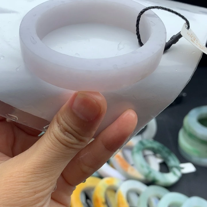 定制翡翠翡翠手镯定制未镶嵌