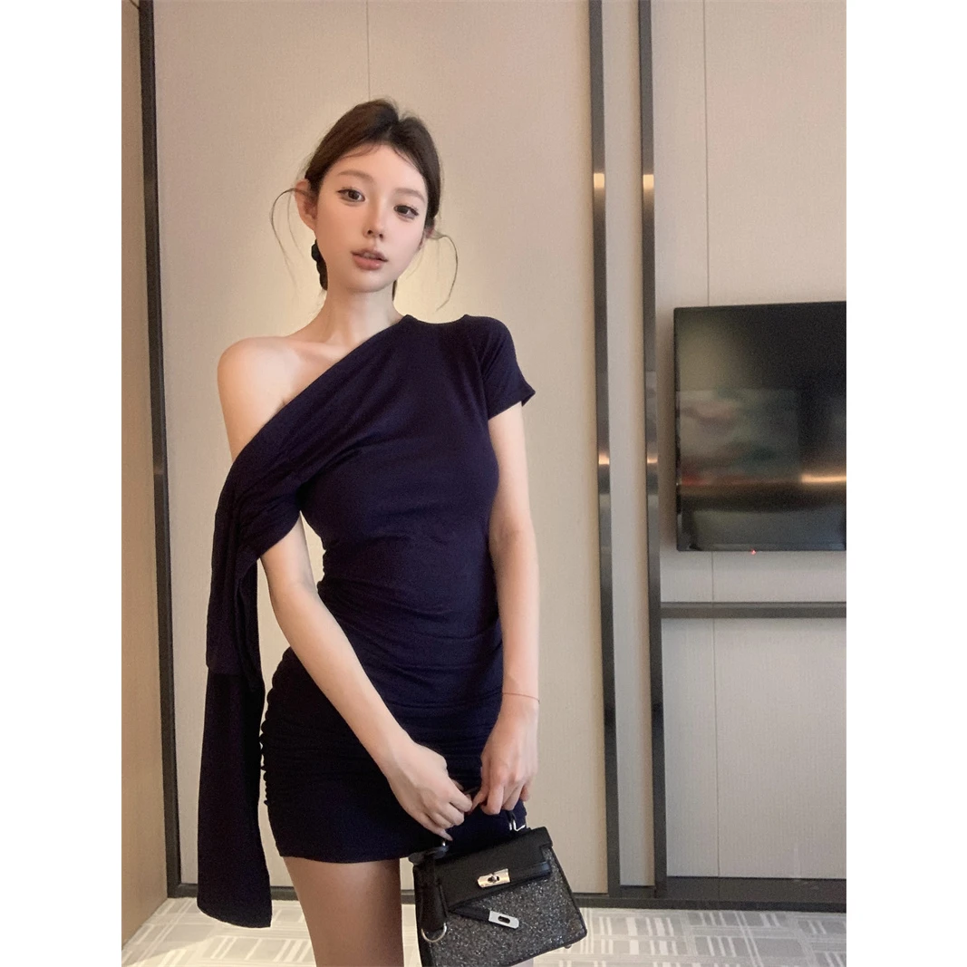 褶皱包臀裙紧身性感飘带斜领修身短裙纯欲女甜辣风气质连衣裙子