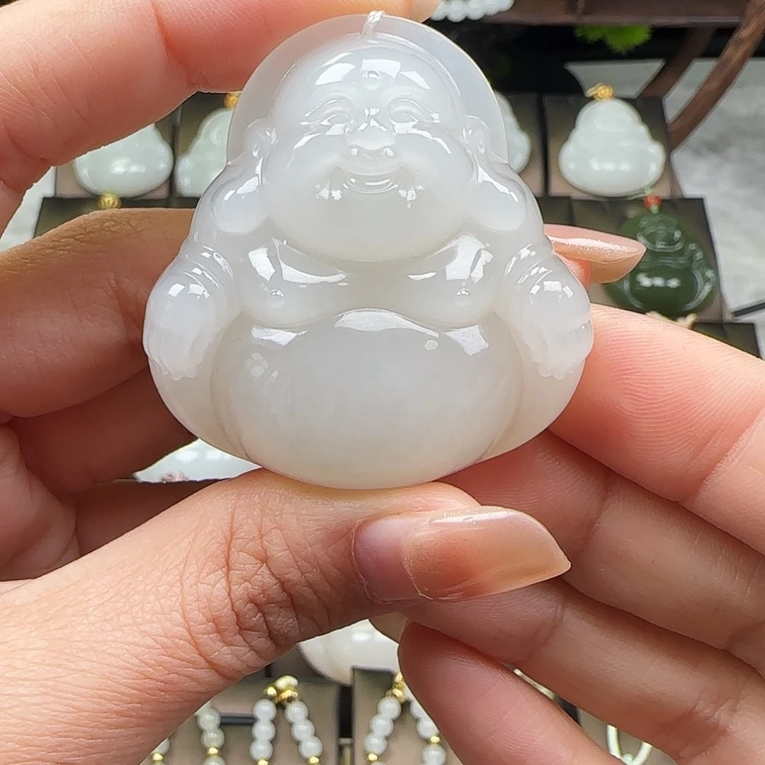 和田玉未镶嵌吊坠(赠链)