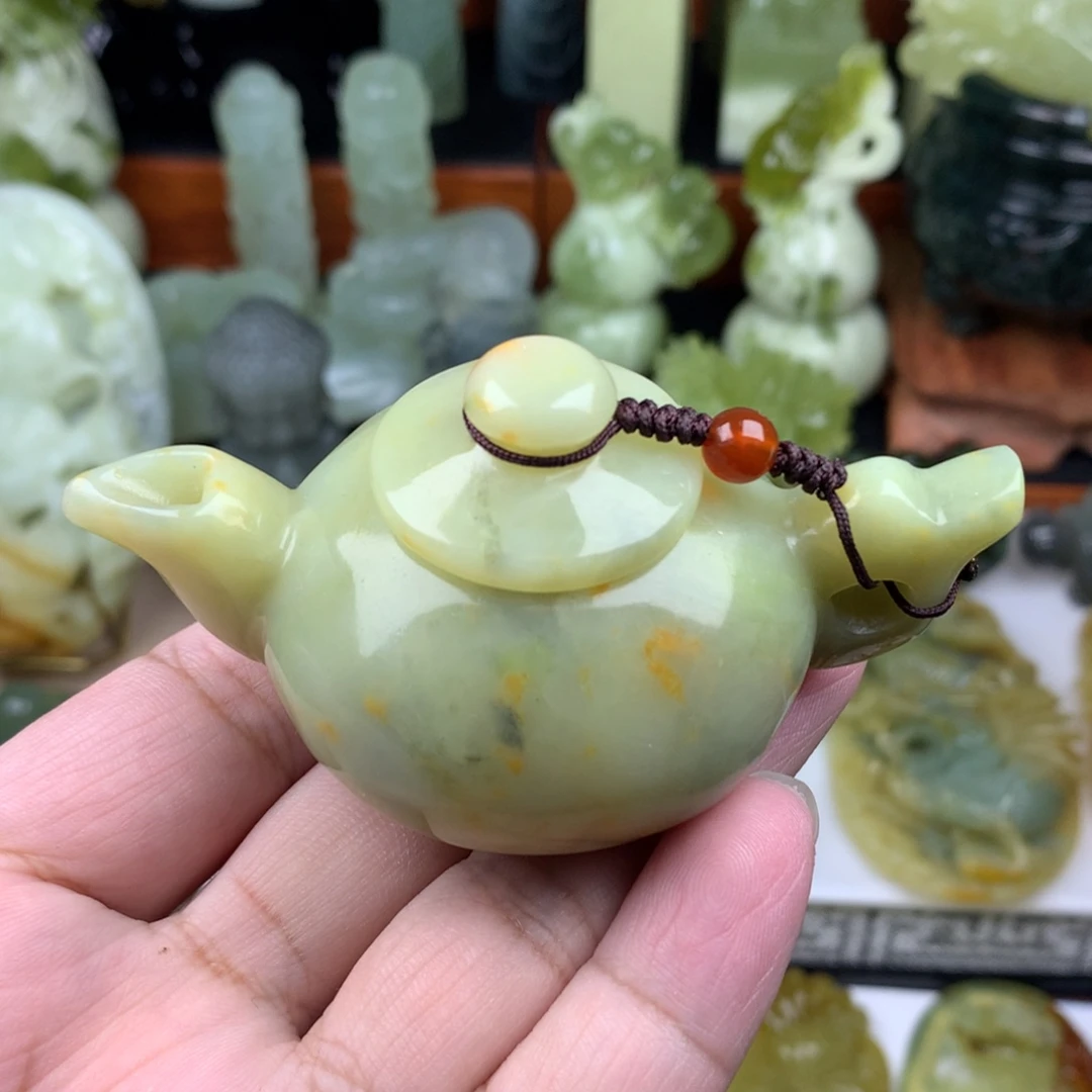 岫玉手把件未镶嵌