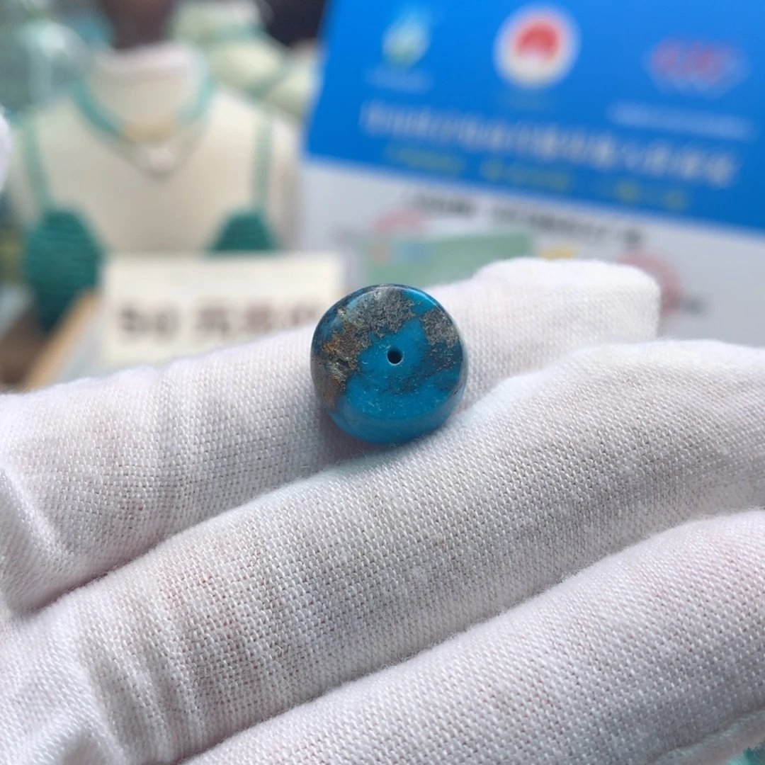 绿松石未镶嵌饰品