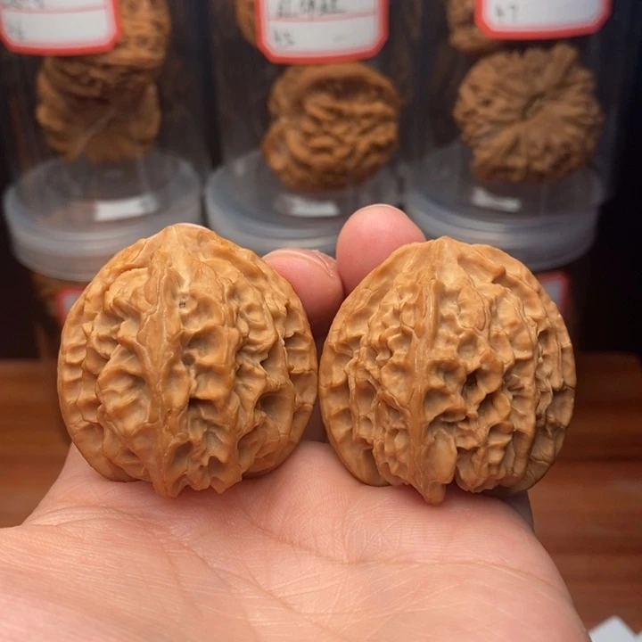 文玩核桃把件麻核桃苹果园39尺