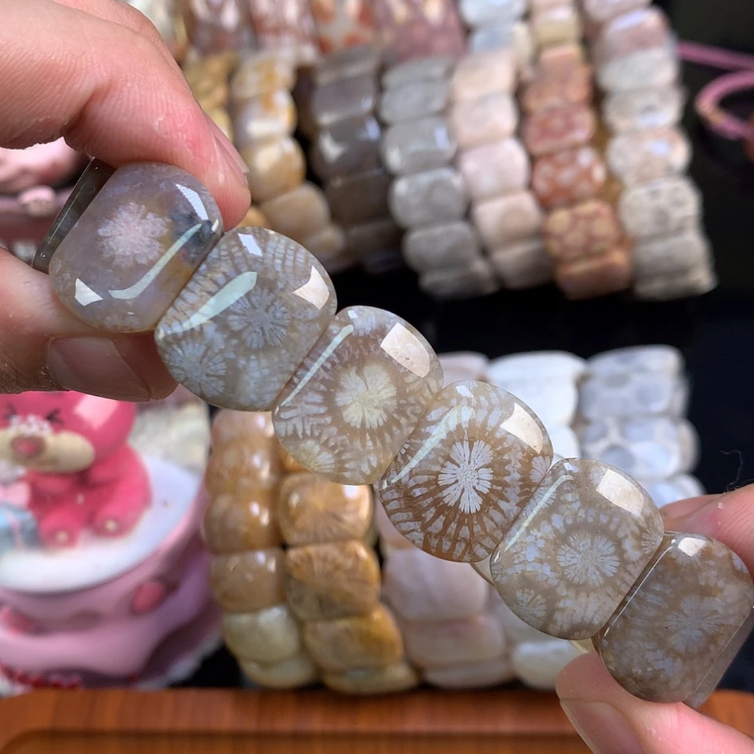 【闪购商品】颈饰未镶嵌硅化珊瑚（珊瑚玉）58号蝴蝶花花