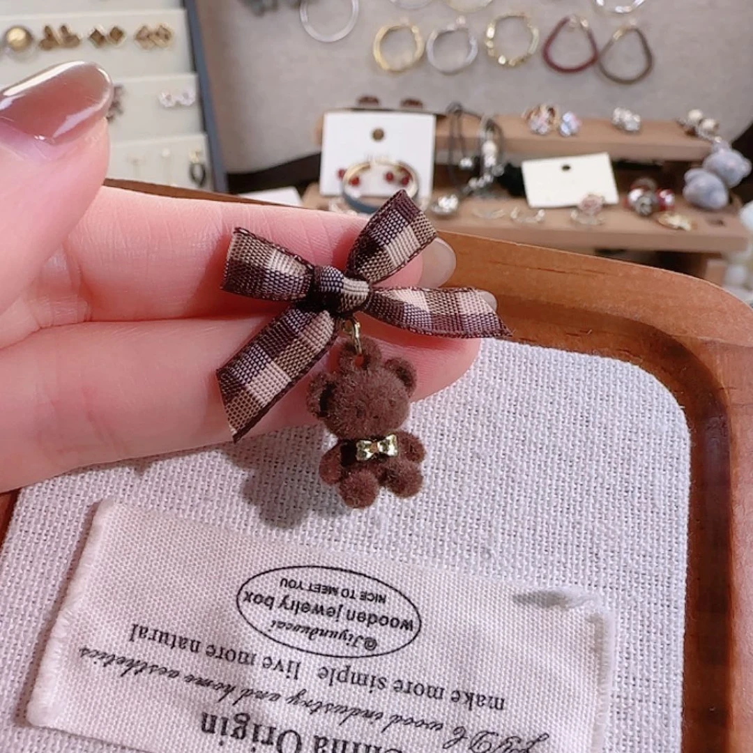 仿珍珠铜合金925银耳钉