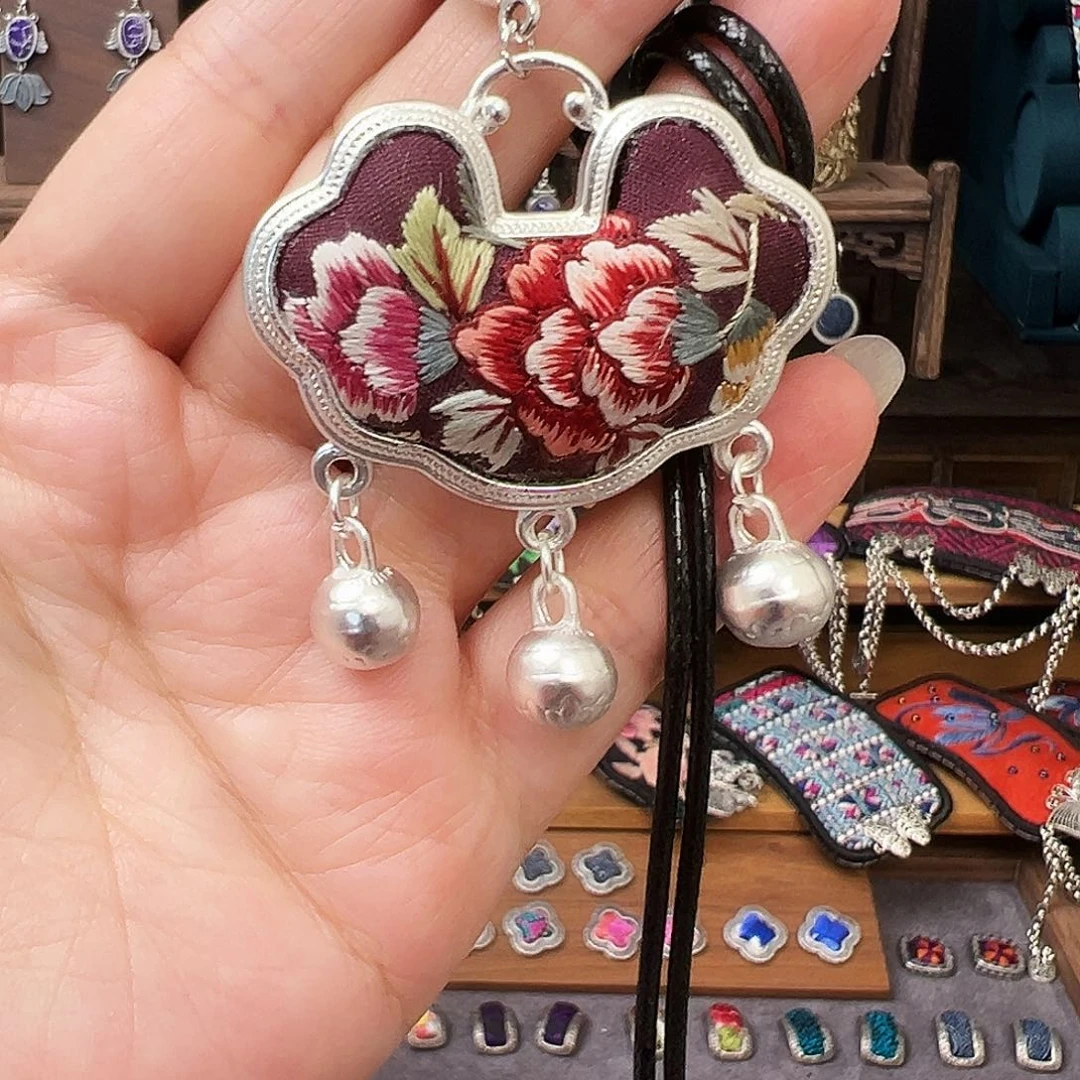 织绣手工刺绣工艺品