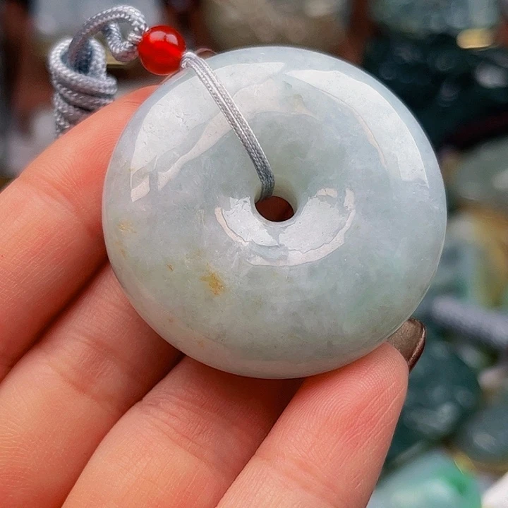 翡翠未镶嵌颈饰挂件