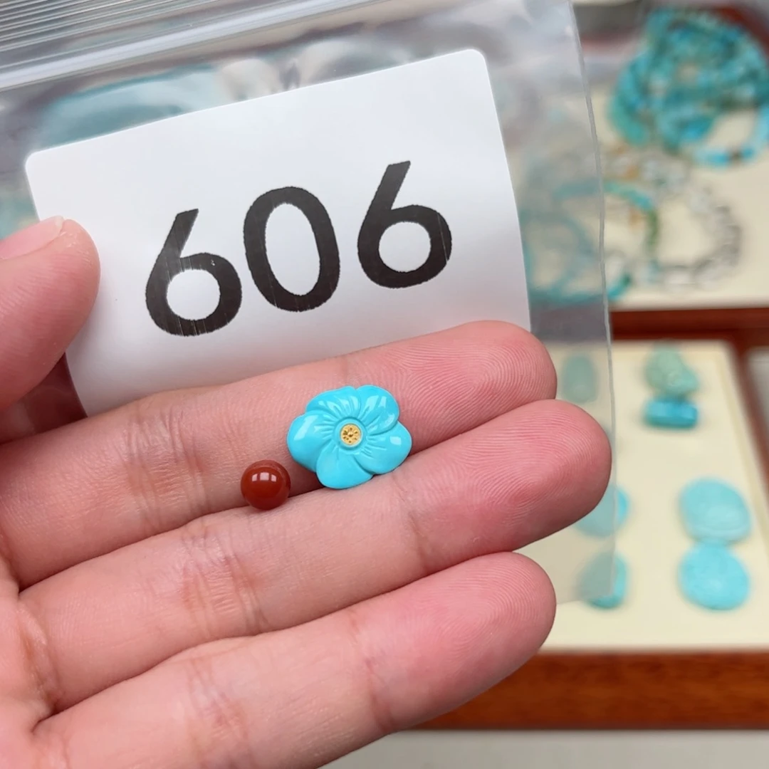 南红玛瑙未镶嵌珠宝奇石