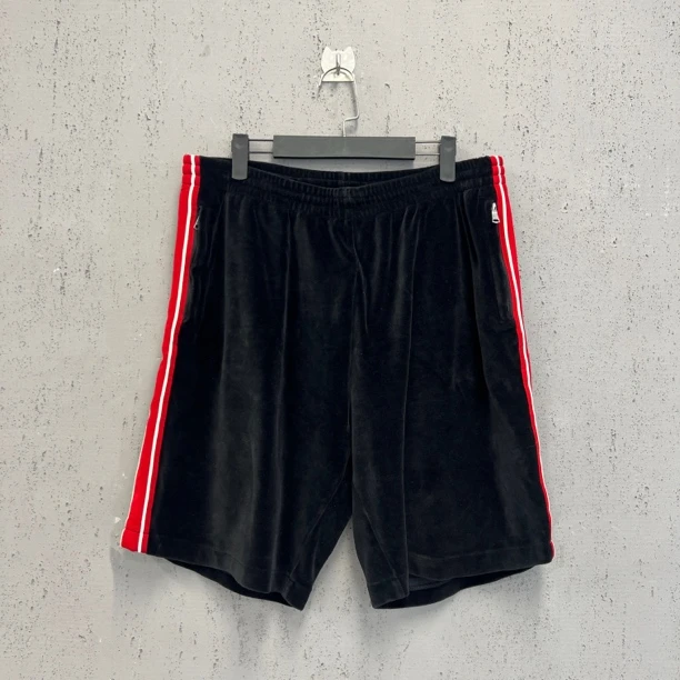 99新 GUCCI/古驰 gucci黑色侧边红条丝绒短裤L码