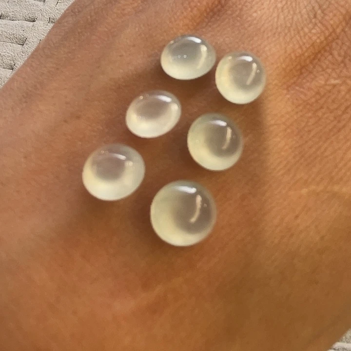 定制翡翠未镶嵌蛋面