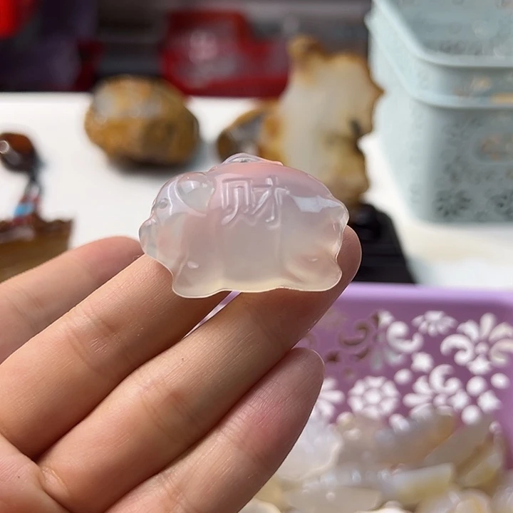玛瑙/玉髓颈饰未镶嵌