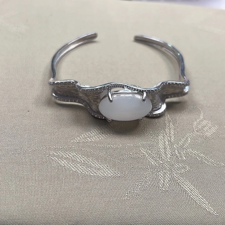 和田玉（糖玉）未镶嵌戒指