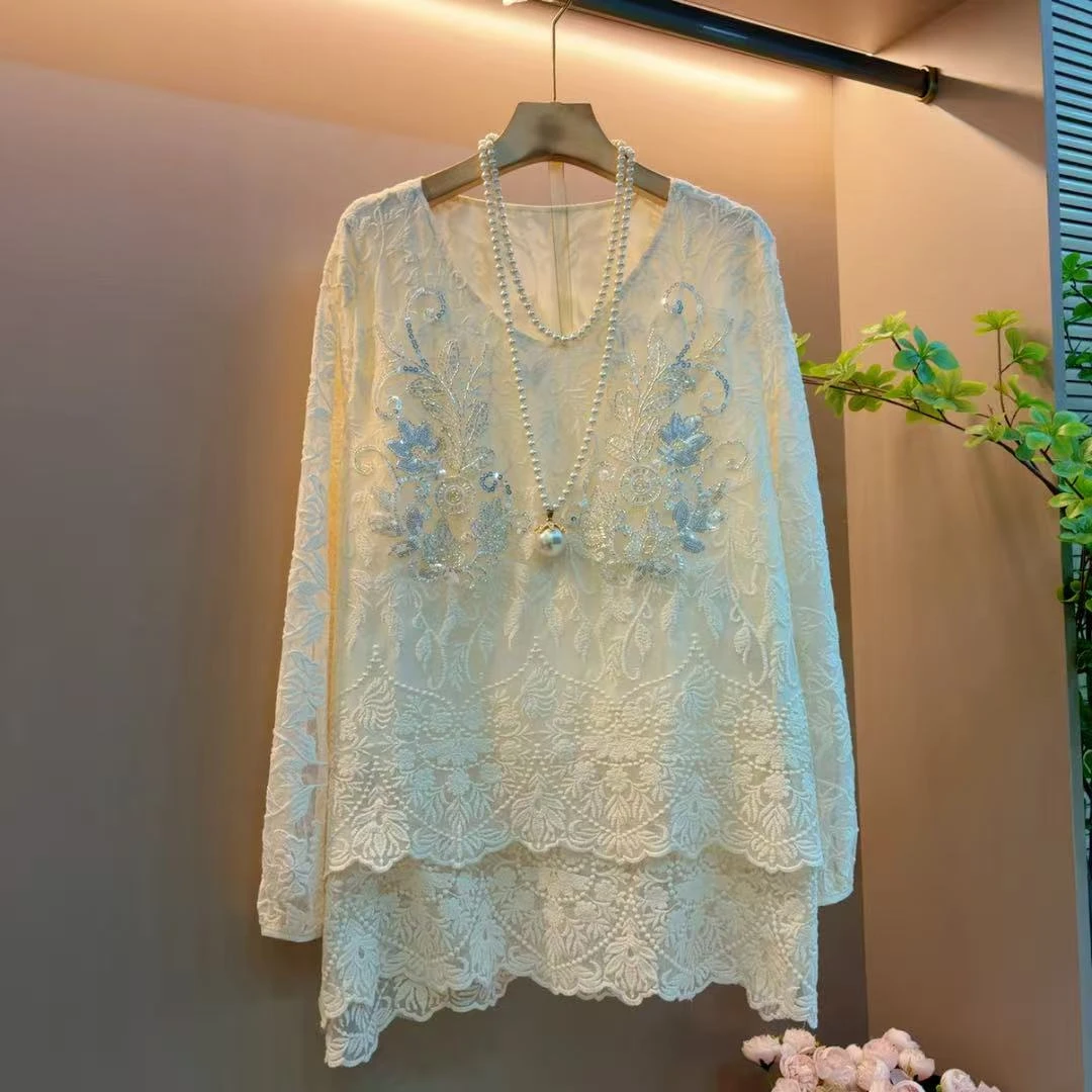 新款轻奢重工钉珠亮片钩花时尚洋气显瘦遮肉上衣（衣长72左右）