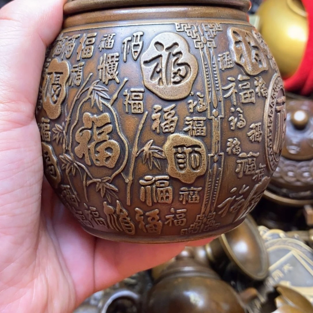 铜器摆件做工精良