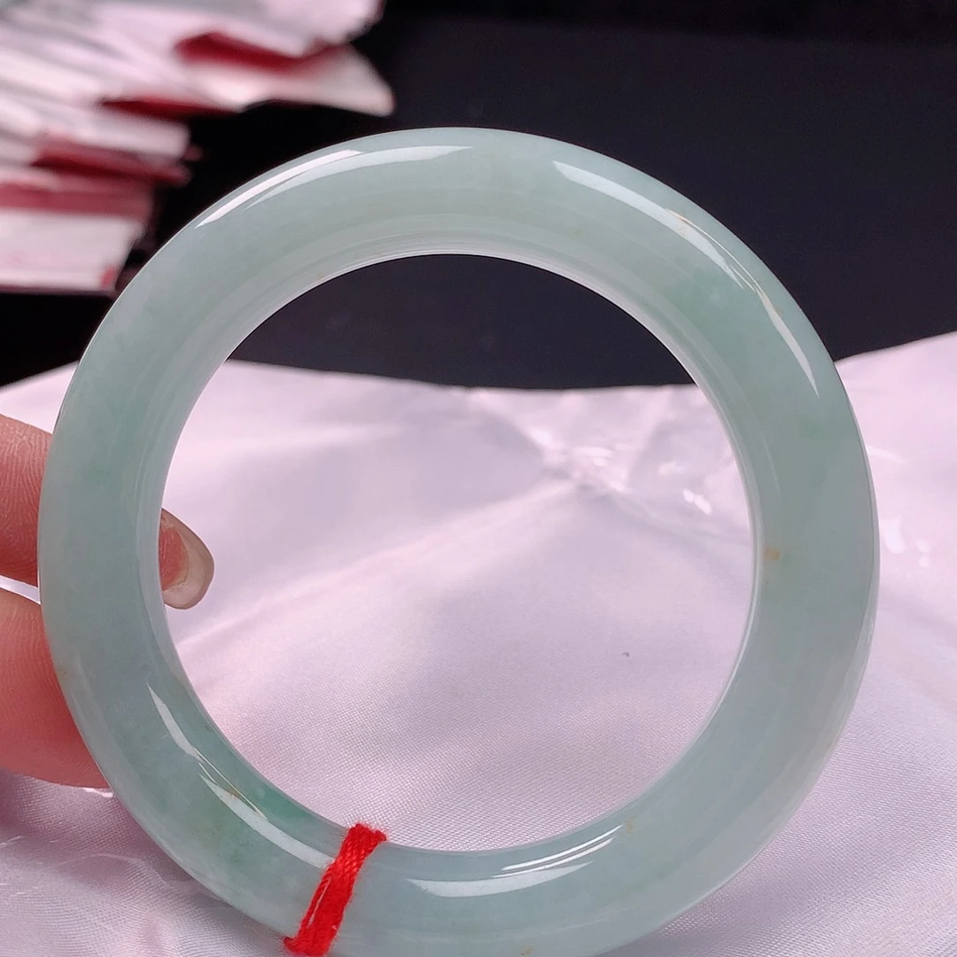 【闪购商品】未镶嵌手镯翡翠56