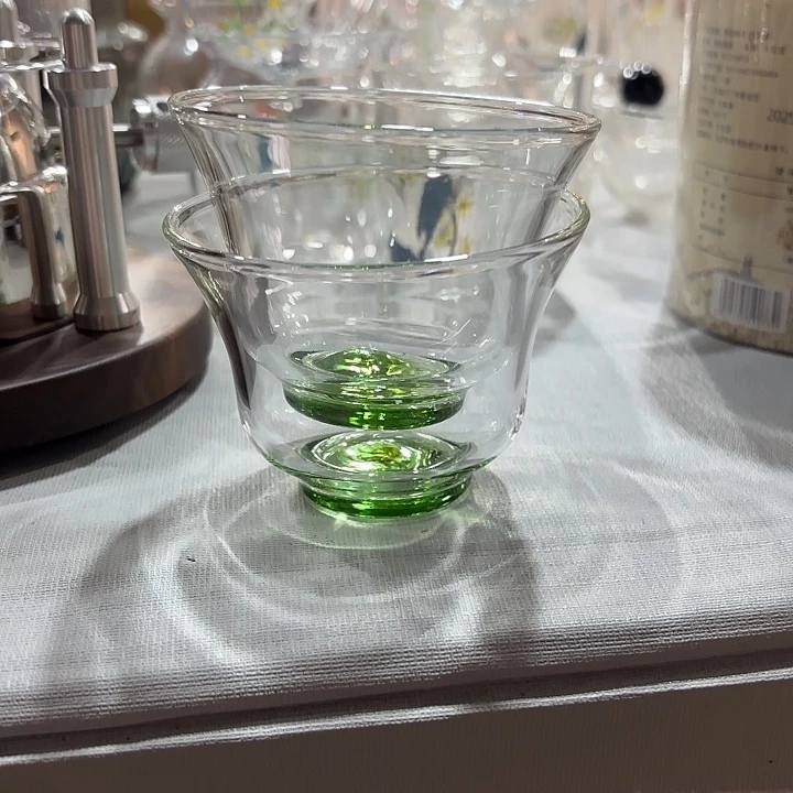 手工艺品琉璃清杯绿底两个带标